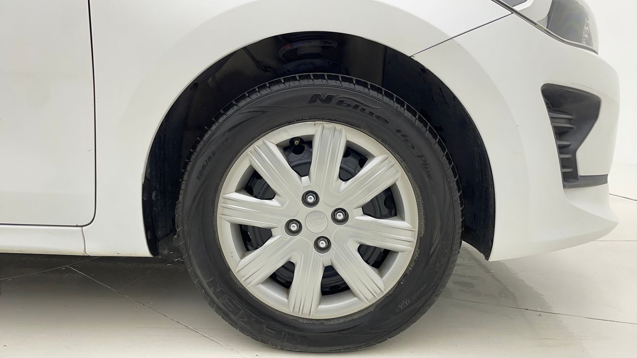 كيا ريو LX 1.6 | بدون دفعة مقدمة | اختبار القيادة في المنزل