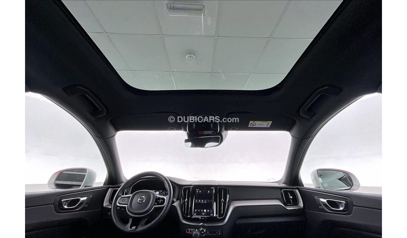 Volvo XC60 T5 R Design