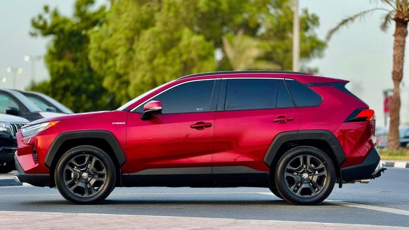 Toyota RAV4 2024 PREMIUM CONDITION | 2.5L HYBRID ENGINE | SUNROOF | DIGITAL REAR VIEW MIRROR | RHD | 2024