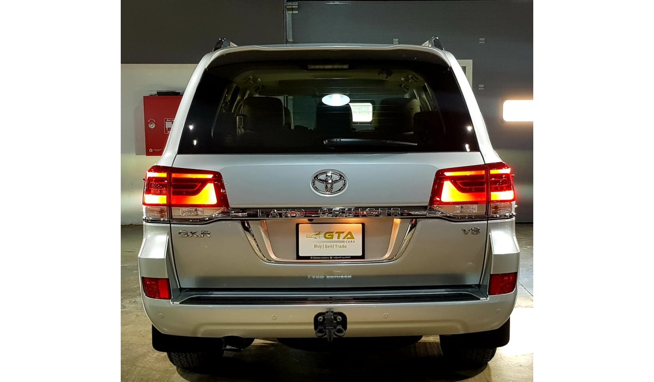 تويوتا لاند كروزر 2016 Toyota Land Cruiser GXR, Warranty, Full History, GCC