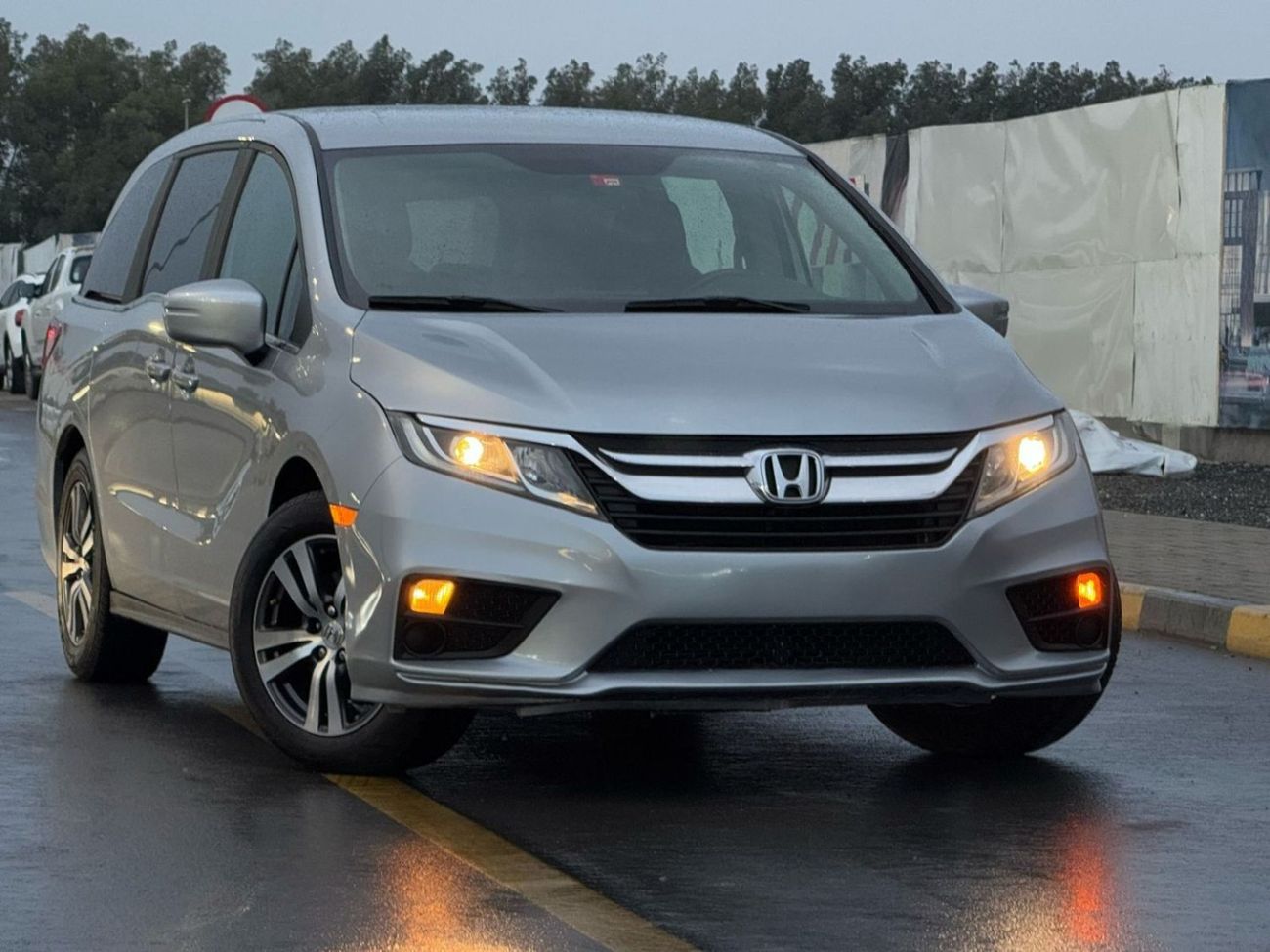 هوندا اوديسي J In excellent condition and requires no expense