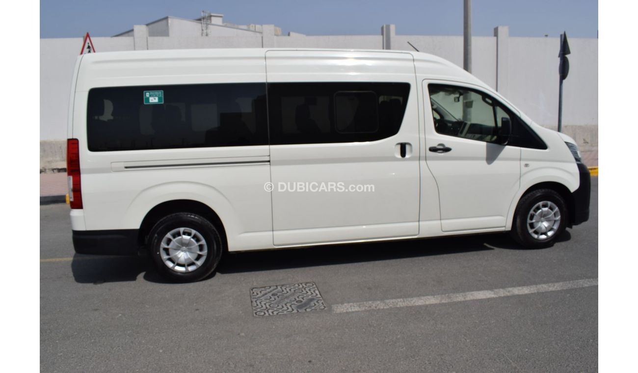 Toyota Hiace Commuter GL Toyota Hiace Highroof Bus 3.5 Ltr, Model:2020. Only done 43000 km