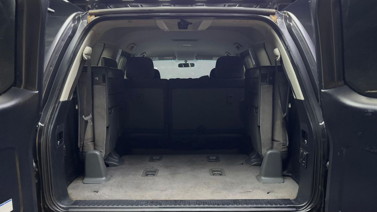 Toyota Land Cruiser 4,5 Liter Diesel Right Hand Drive Automatic Drive Grey Color