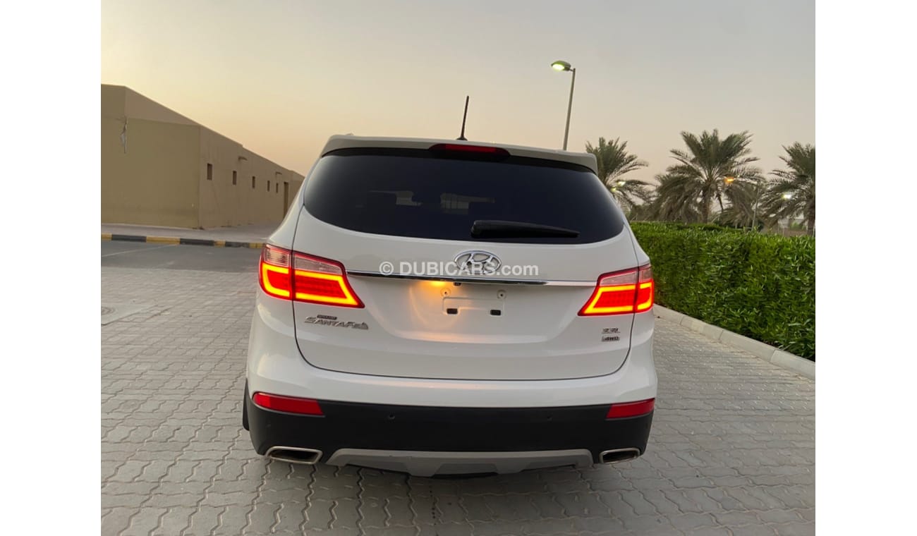 هيونداي سانتا في هونداي سنتافي