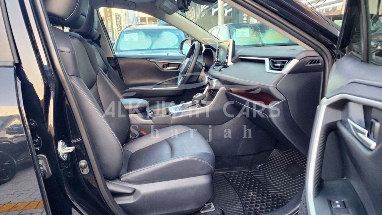 Toyota RAV4 EXR Toyota RAV4 2.5 Hybrid 4×4