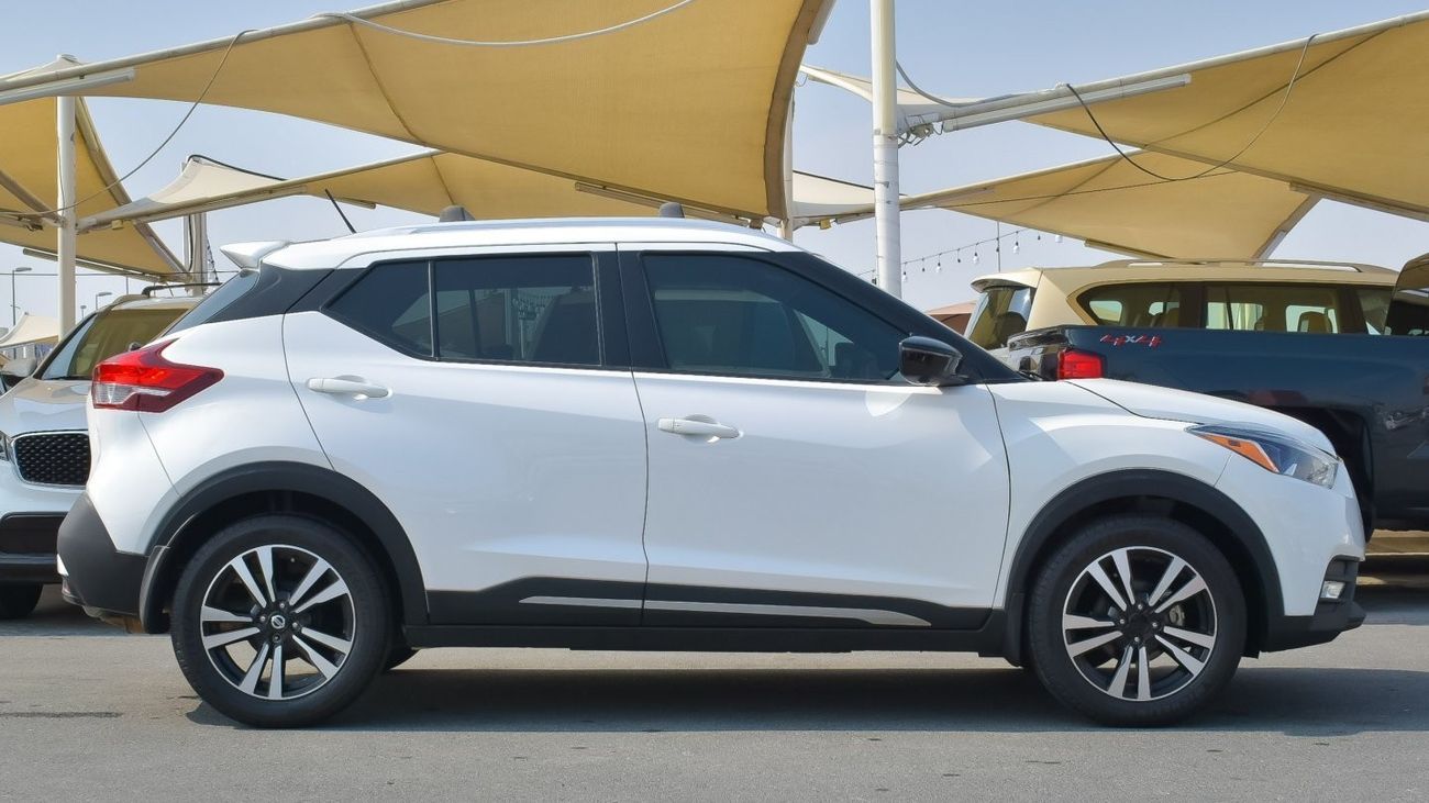 نيسان كيكس SR