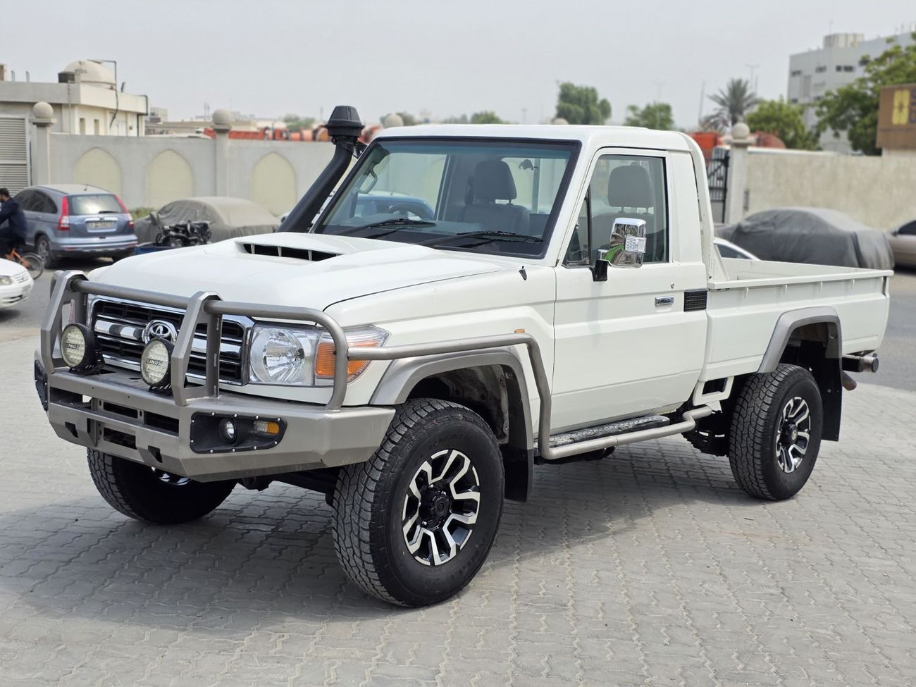 تويوتا لاند كروزر بيك آب TOYOTA LAND CRUISER PICK UP  DIESEL RHD
