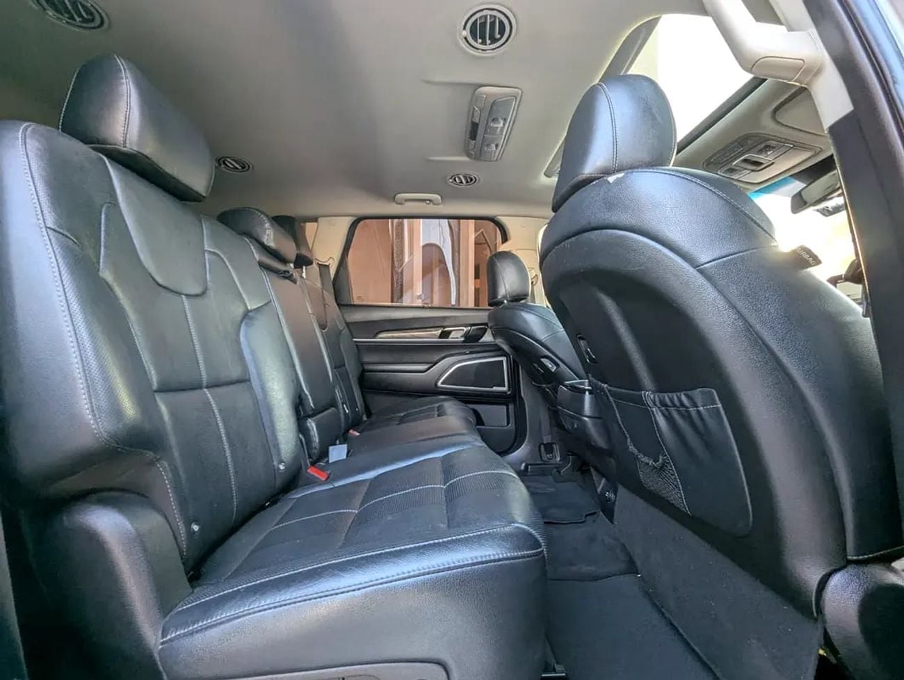 كيا تيلورايد EX FULL OPTION 3.8L V6 IN EXCELLENT CONDITION