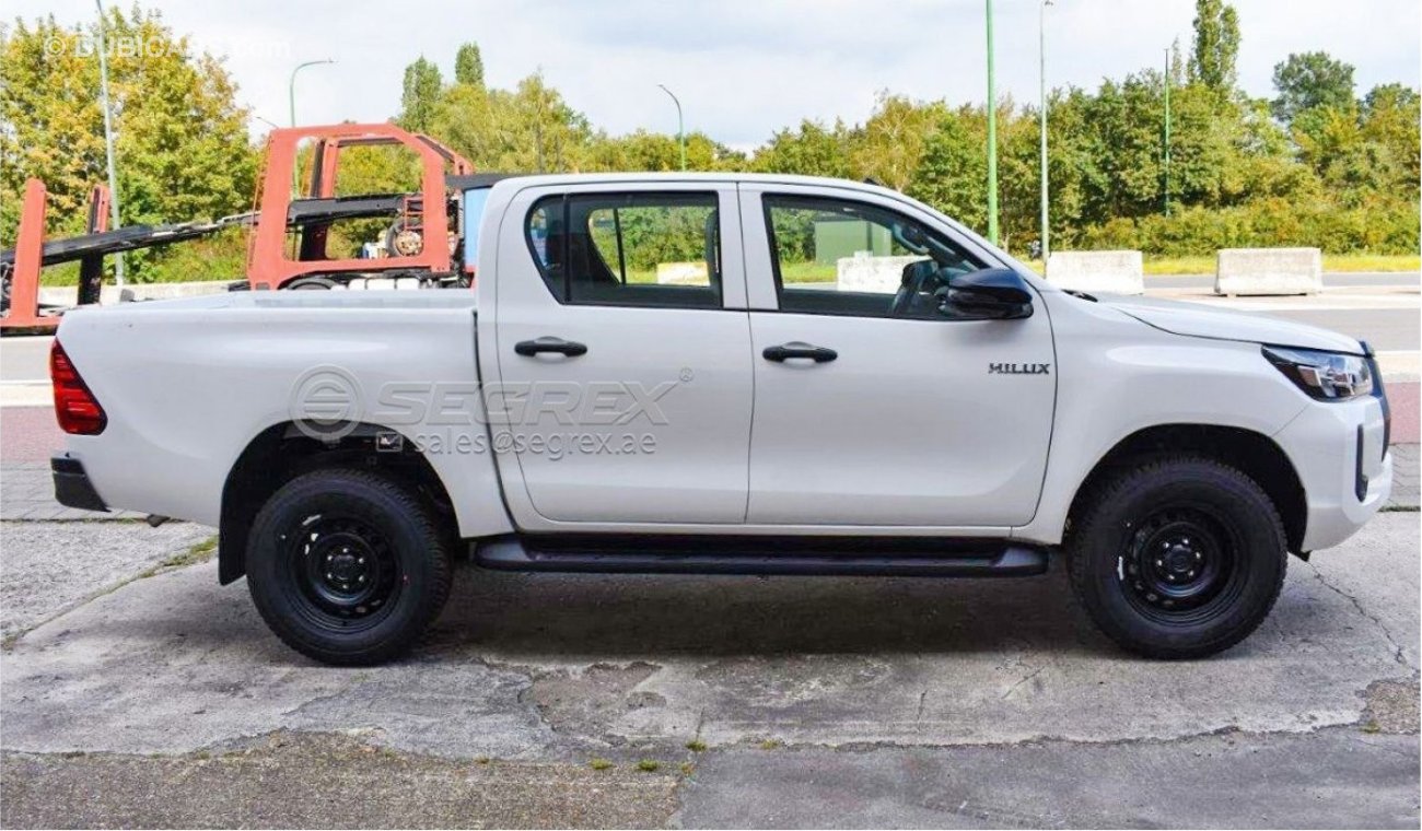 تويوتا هيلوكس 2022YM Toyota Hilux 2.4 TDSL M/T Double cabin 4WD Wid body _ EX Antwerp