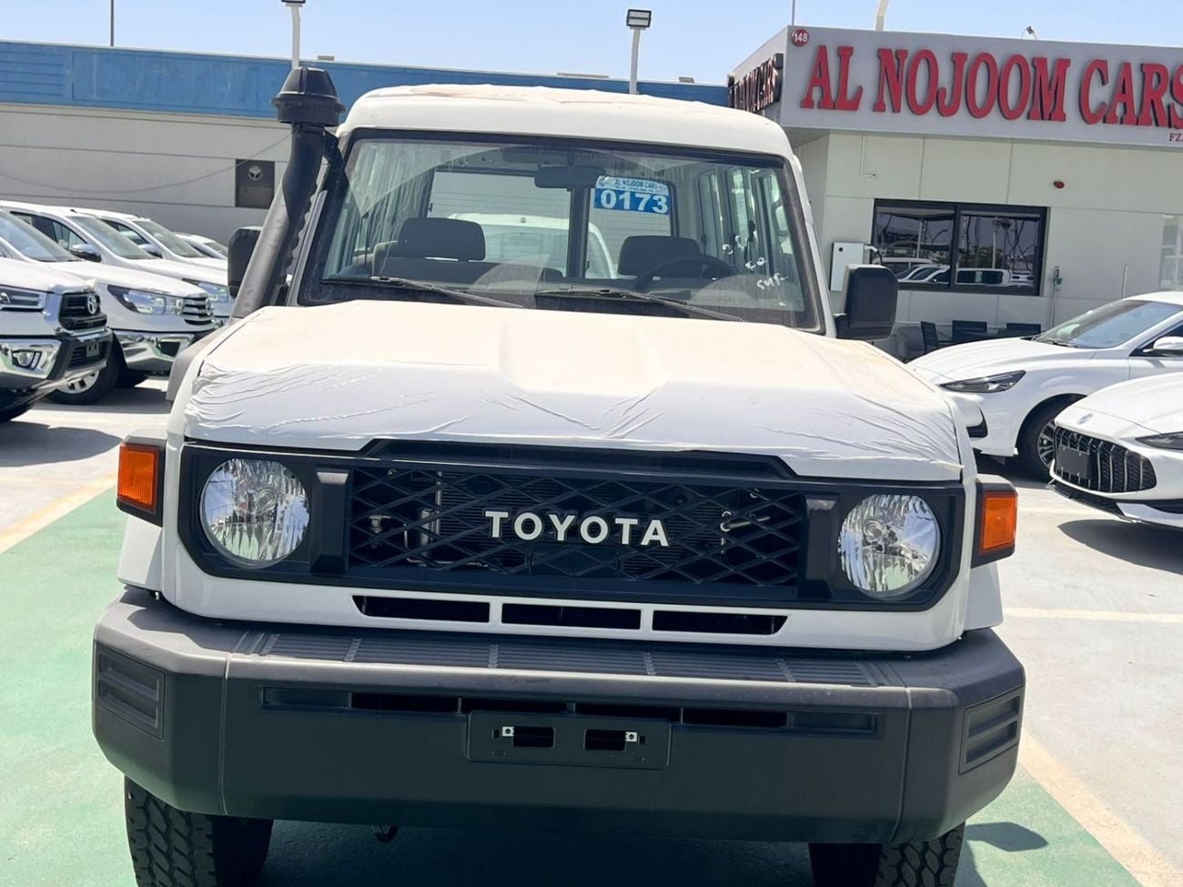 Toyota Land Cruiser 70 LC 78 HARDTOP 2.8L MT