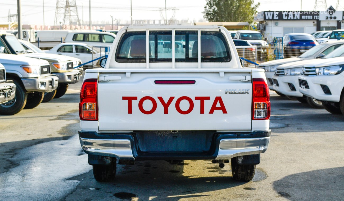 Toyota Hilux 2.7L Petrol