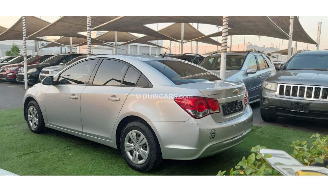 Chevrolet Cruze Gulf - No. 2 - agency dye - without camera accidents - screen in excellent condition, you do not nee