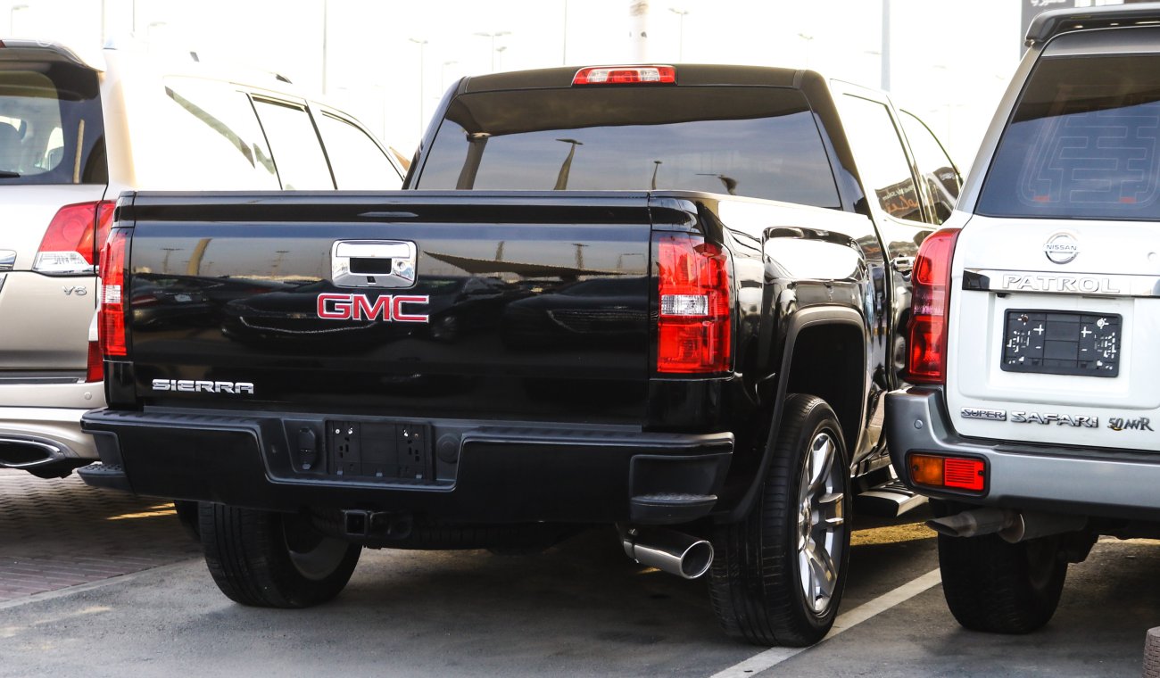 GMC Sierra