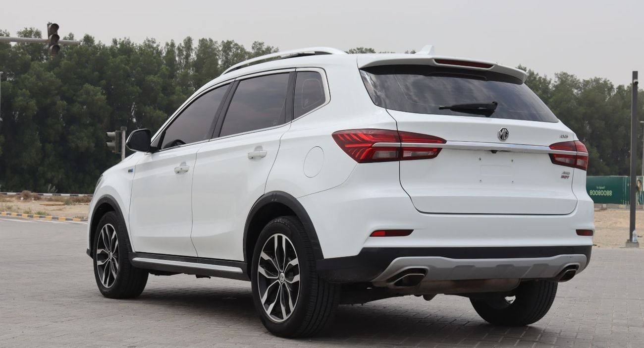 أم جي RX5 سيارة MG RX5 موديل 2020 خليجى بدون حوادث وبحاله ممتازه ممشى 82000 كيلو متر وبمحرك 2000 سي ىسى وسعر 3