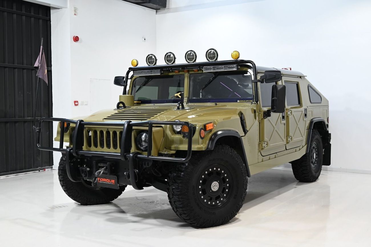 Hummer H1  2018 Humvee Signature C-Series, Serial Number 001, 1 year Warranty, Full Service History, GCC