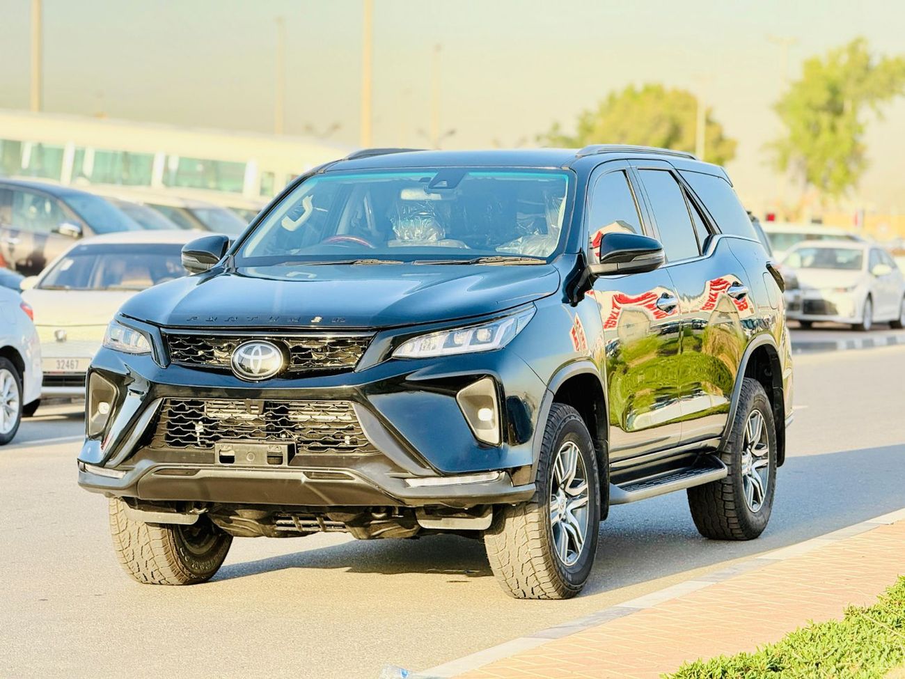 تويوتا فورتونر diesel 2.8 liter ,Right hand drive 2017 Model ,only for export available