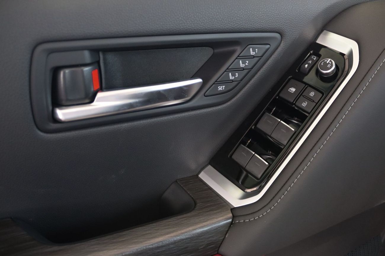 Toyota Land Cruiser VXR 3,3 TWIN TURBO DIESEL **EXPORT ONLY**التصدير فقط خارج الخليج***