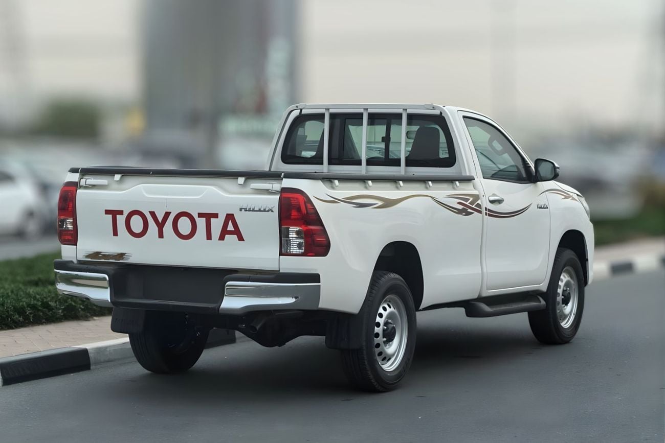 تويوتا هيلوكس TOYOTA HILUX 2.7L SINGLE CABIN 4WD 2 DOORS 2026