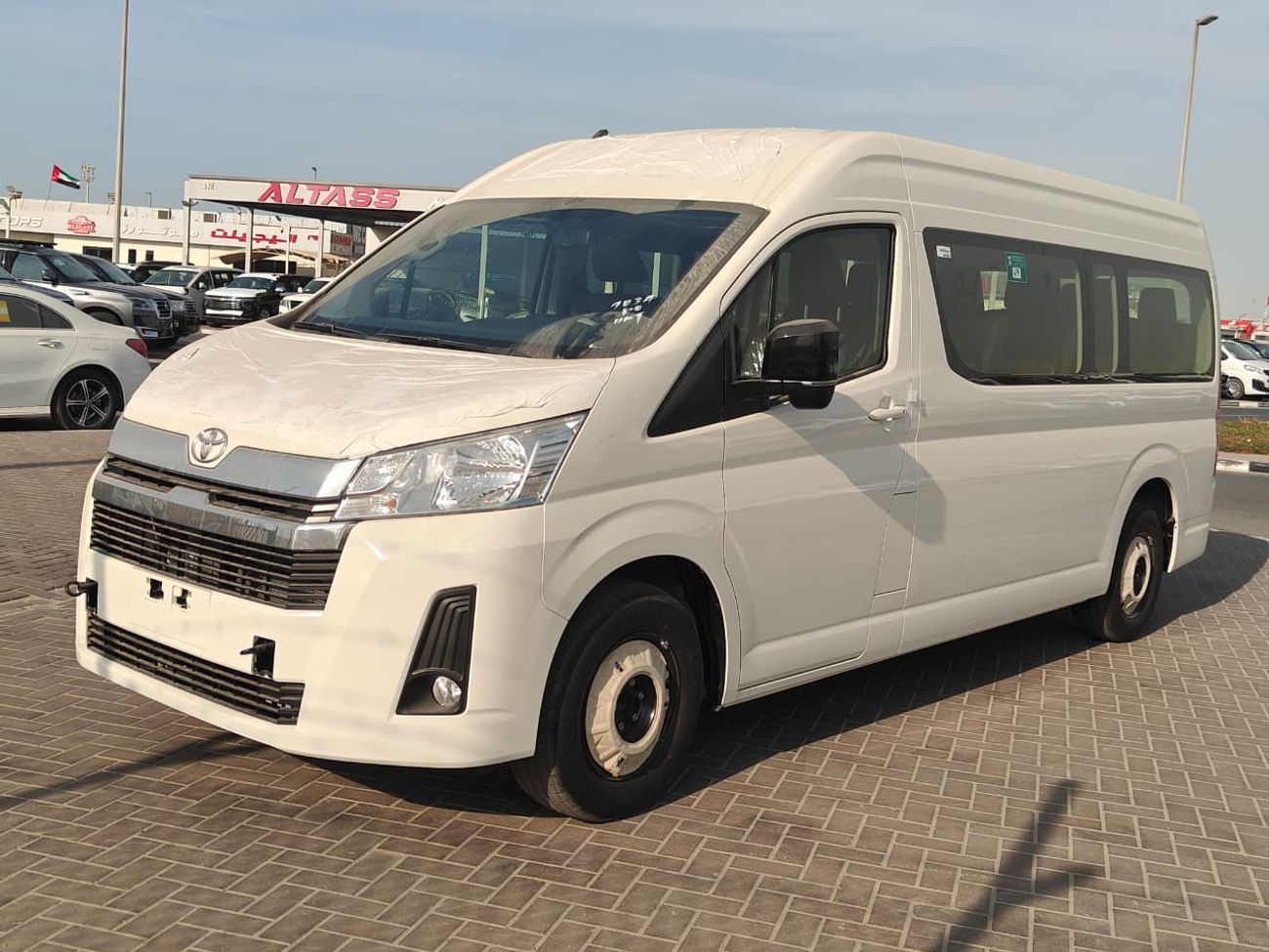 Toyota Hiace 2026 Toyota Hiace GL 13-Seater High-Roof Full-Option 3.5L V6 Petrol A/T RWD Export Only