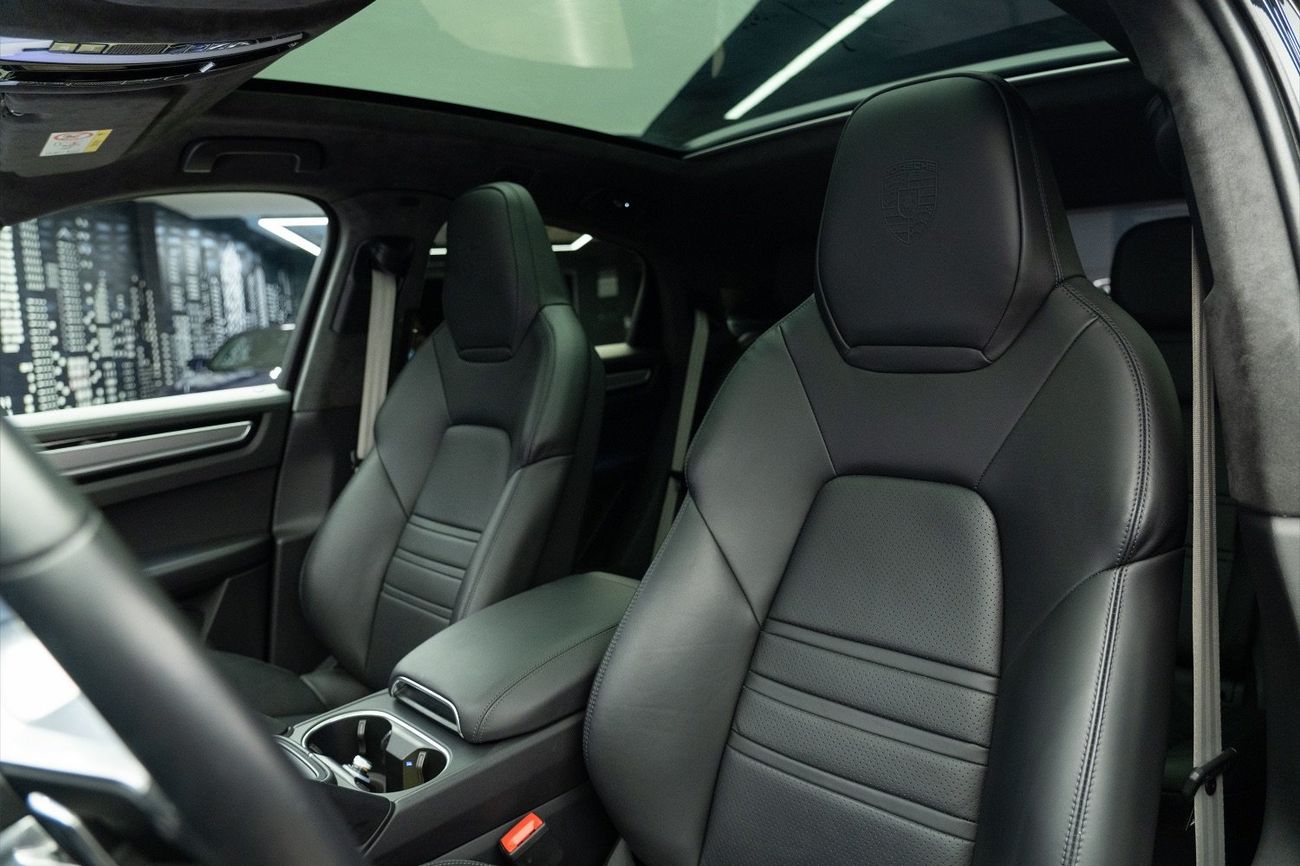 Porsche Cayenne Platinum Edition