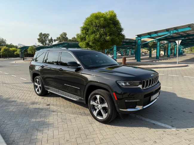Jeep Grand Cherokee ALTITUDE — фото 1