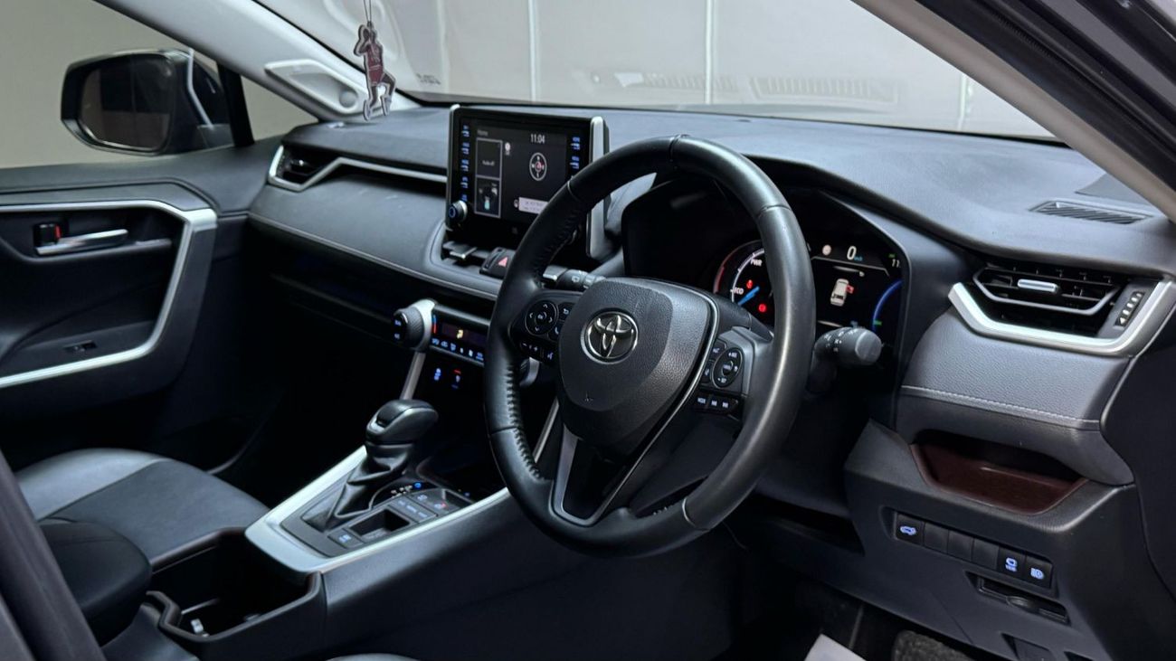 تويوتا راف ٤ HYBRID ,RIGHT HAND DRIVE FULL OPTION SUNROOF