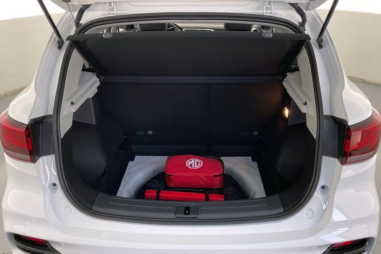 MG ZS Standard| 1 year free warranty | Exclusive Eid offer