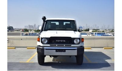 تويوتا لاند كروزر هارد توب 76  LX V8 4.5L Manual Transmission