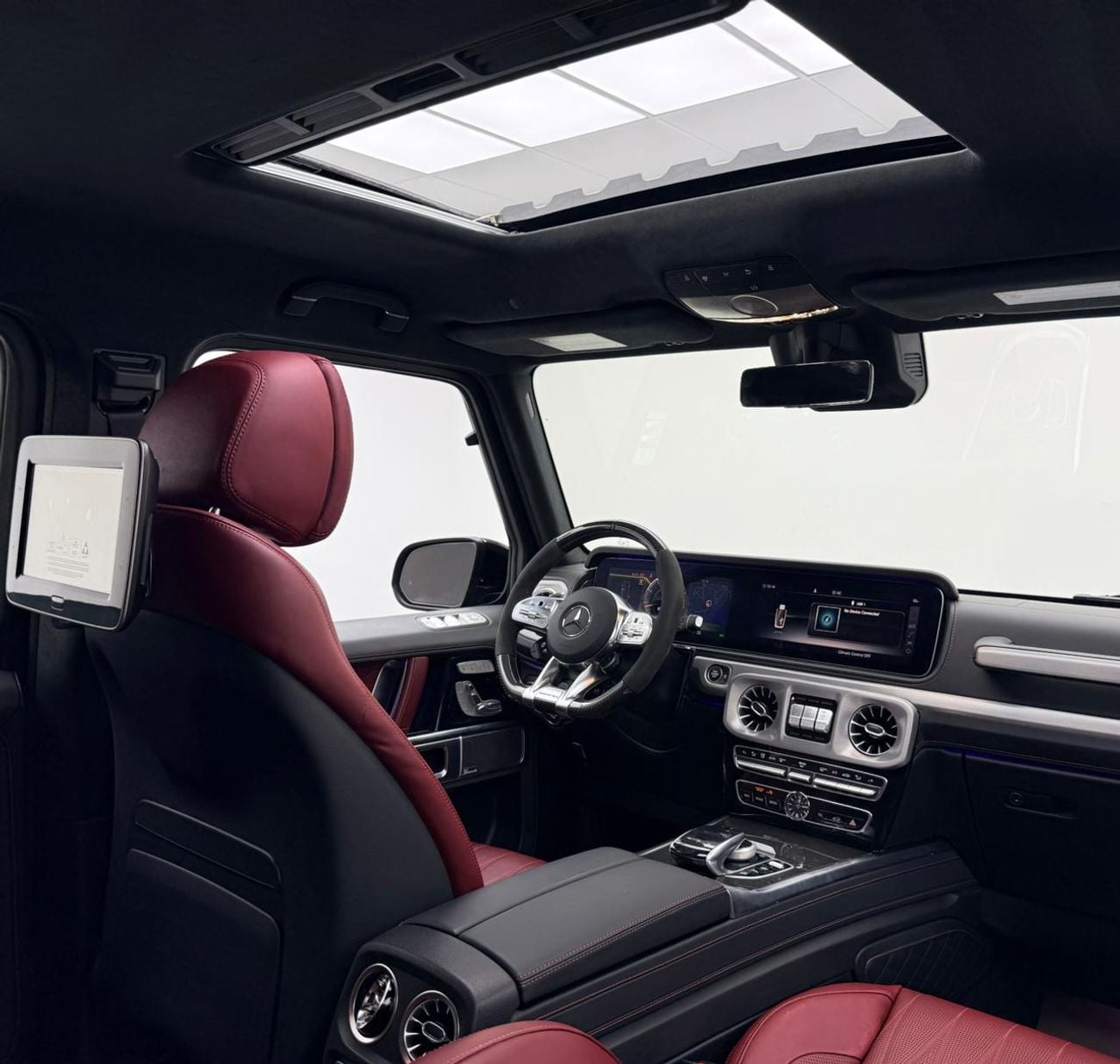 Mercedes Benz G63 AMG STD 2021 Mercedes Benz G63 AMG, Warranty, Full MB Service History, Low Km, Fully Loaded, Clean Title