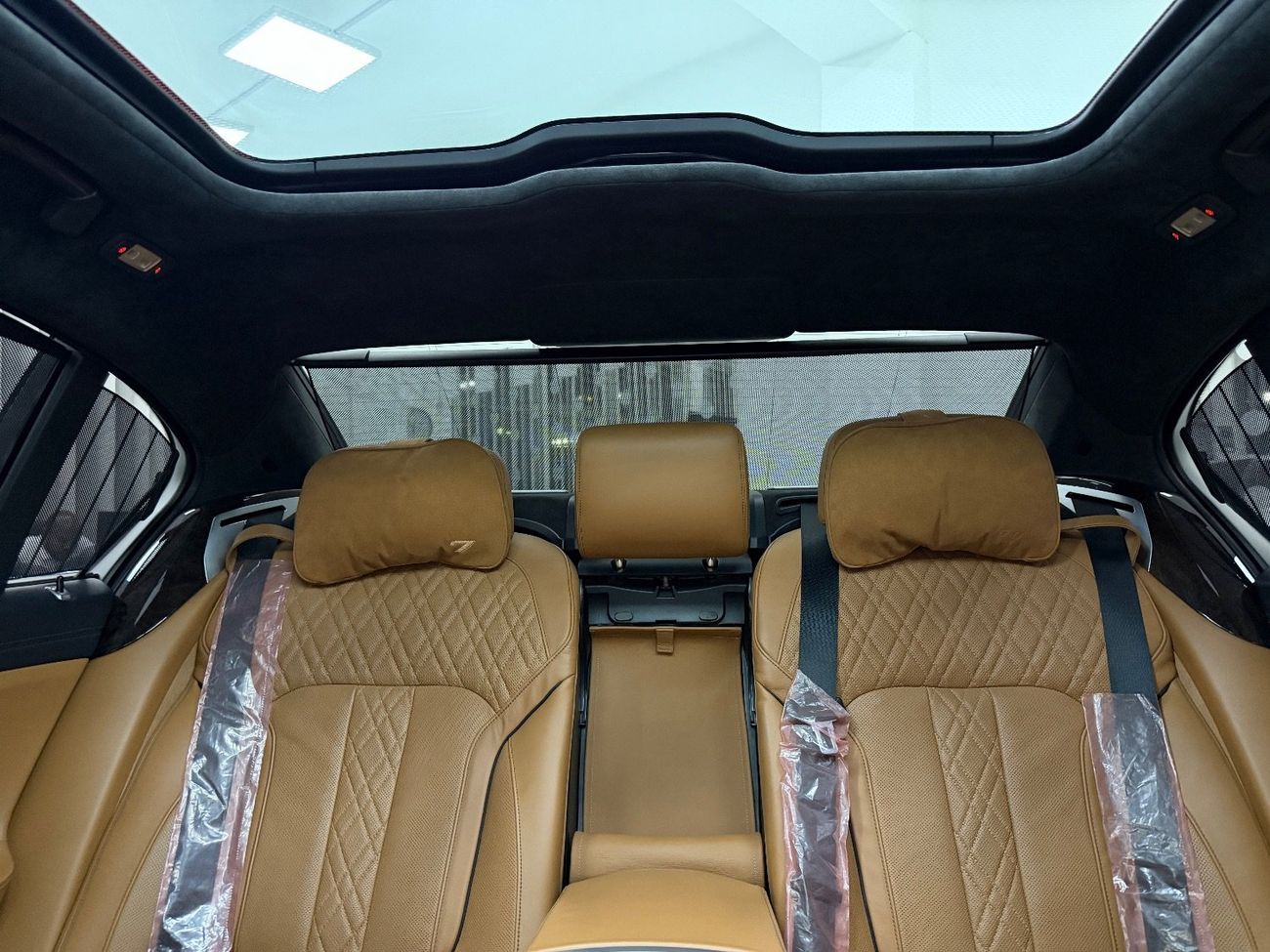 BMW 750Li xDrive 4.4L (530 HP)