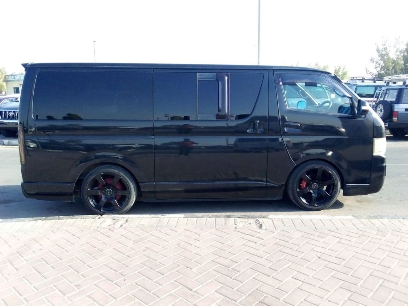 تويوتا هاياس TOYOTA HIACE VAN RIGHT HAND DRIVE (PM1648)