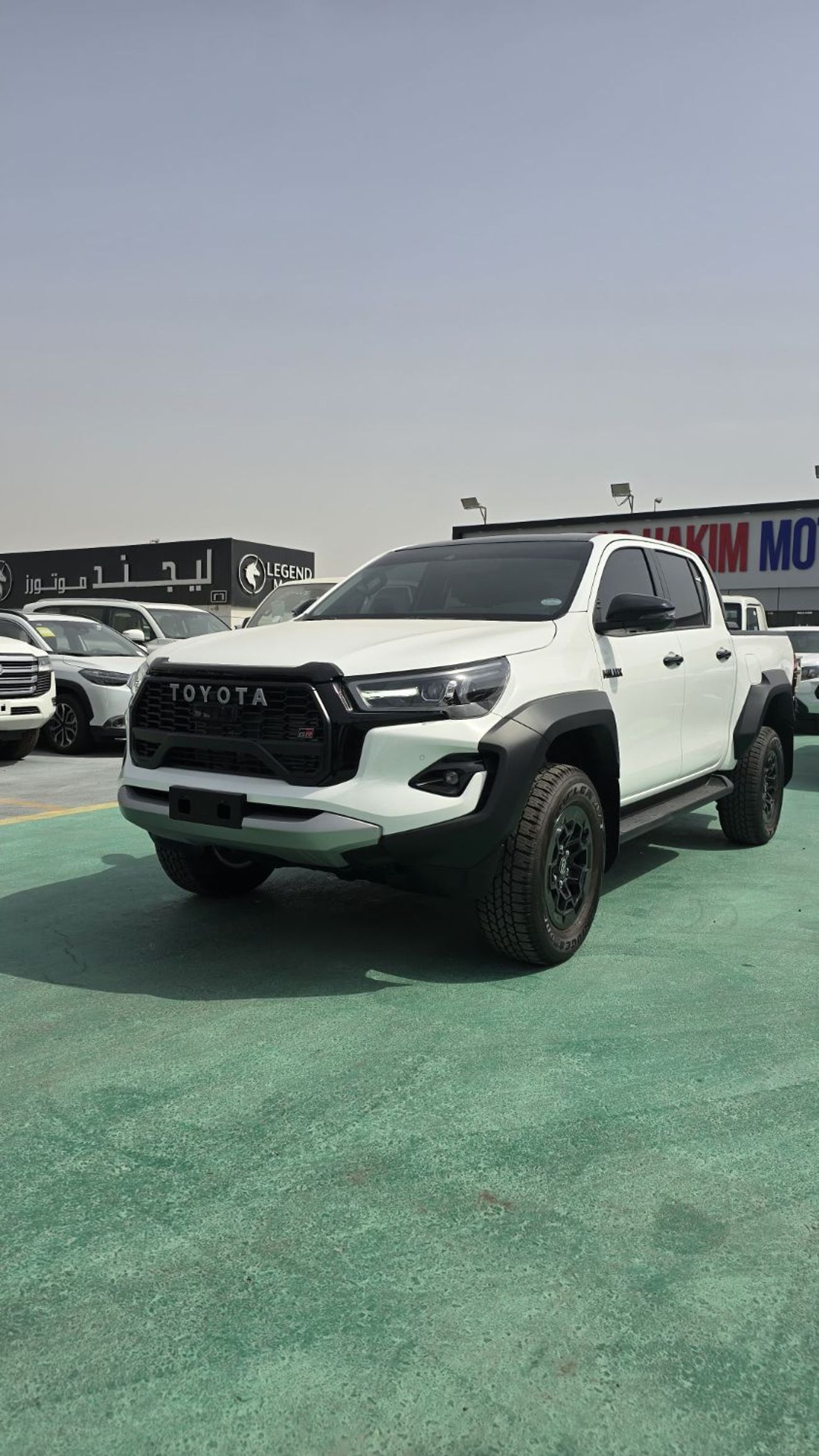 Toyota Hilux GR Sport 2.8L - 2025 MODEL DIESEL