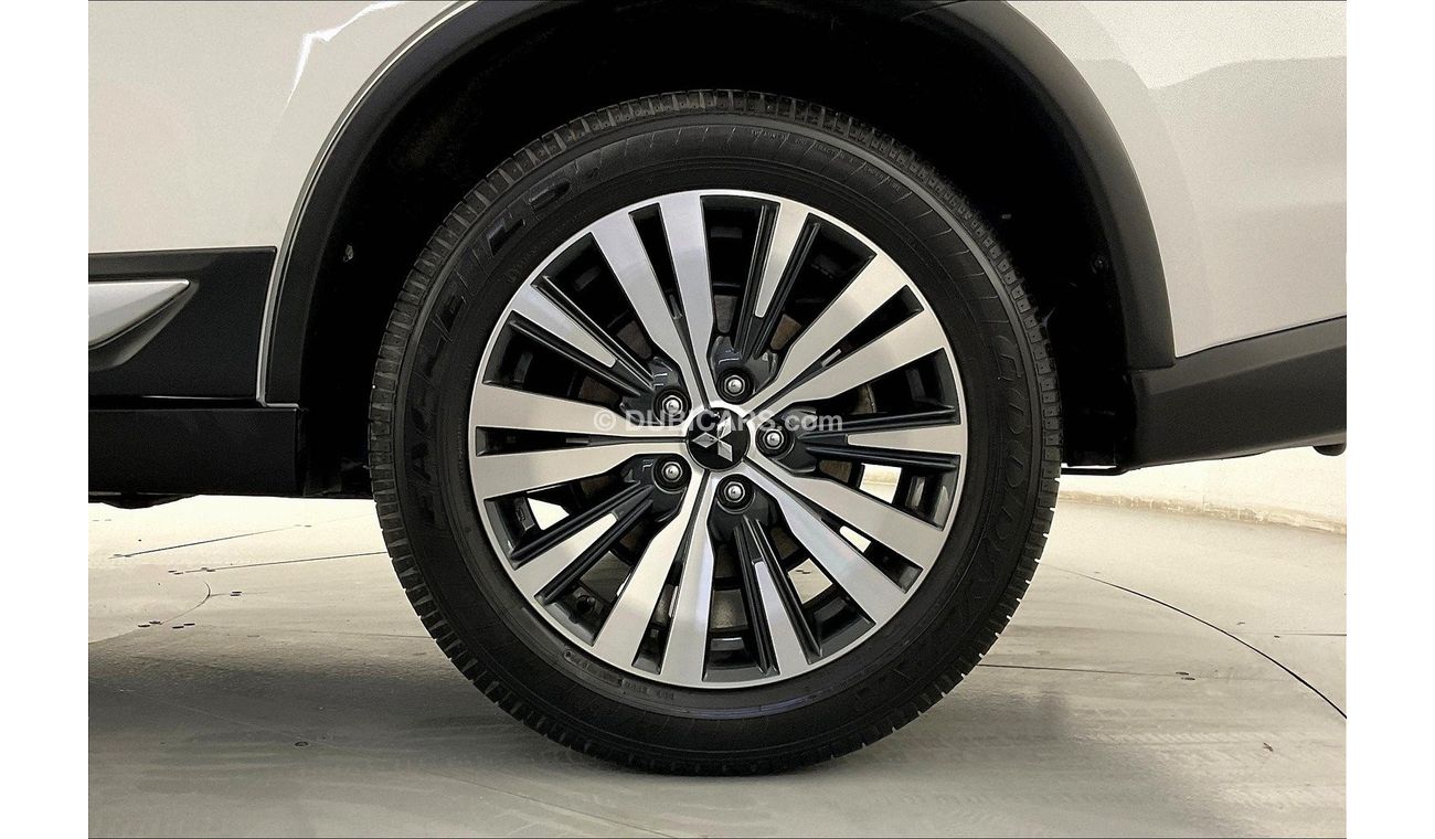 Mitsubishi Outlander GLX Midline