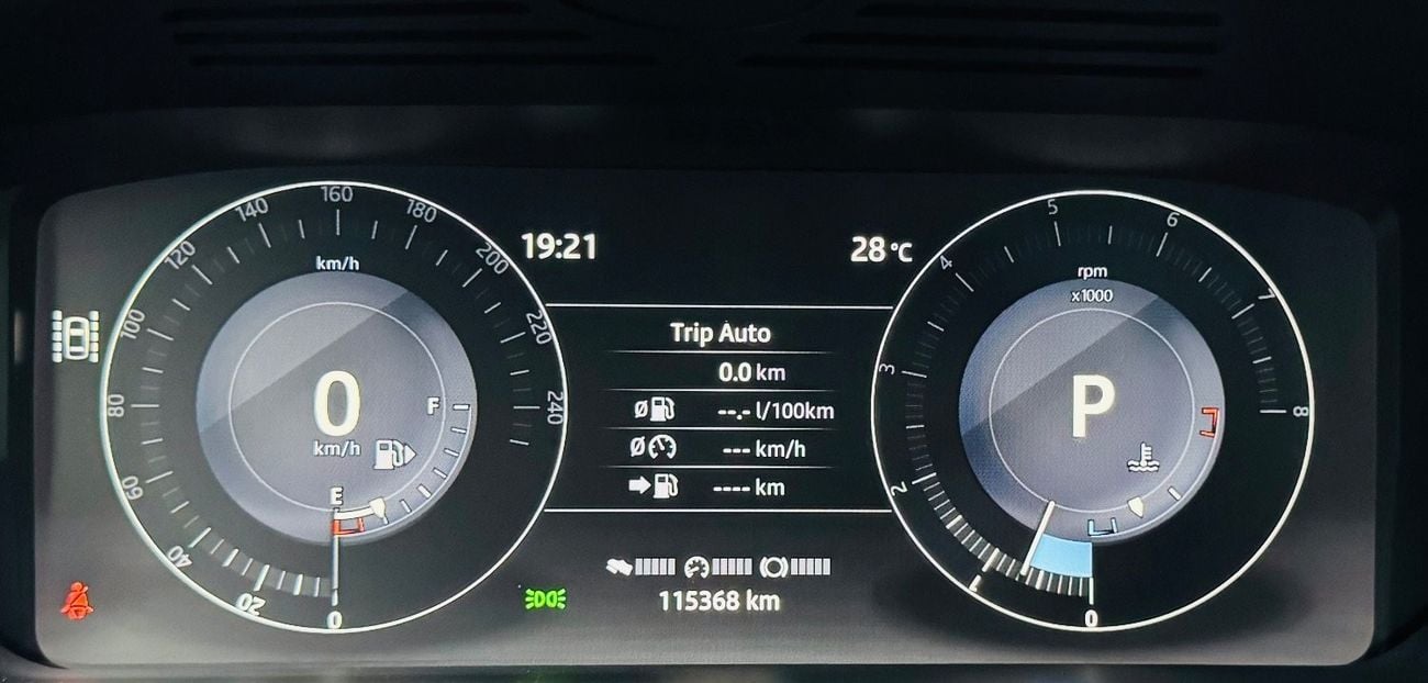 Land Rover Range Rover Sport Original paint .. GCC .. FSH .. V6 .. Perfect Condition