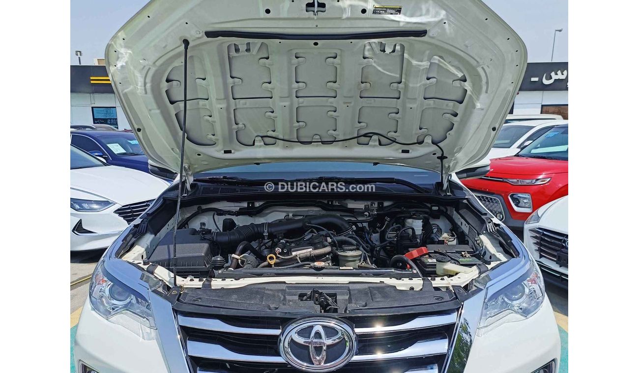 Toyota Fortuner // 1192 AED Monthly // 1 yr Warranty // 1 yr Insurance // Registration (LOT # 94686)
