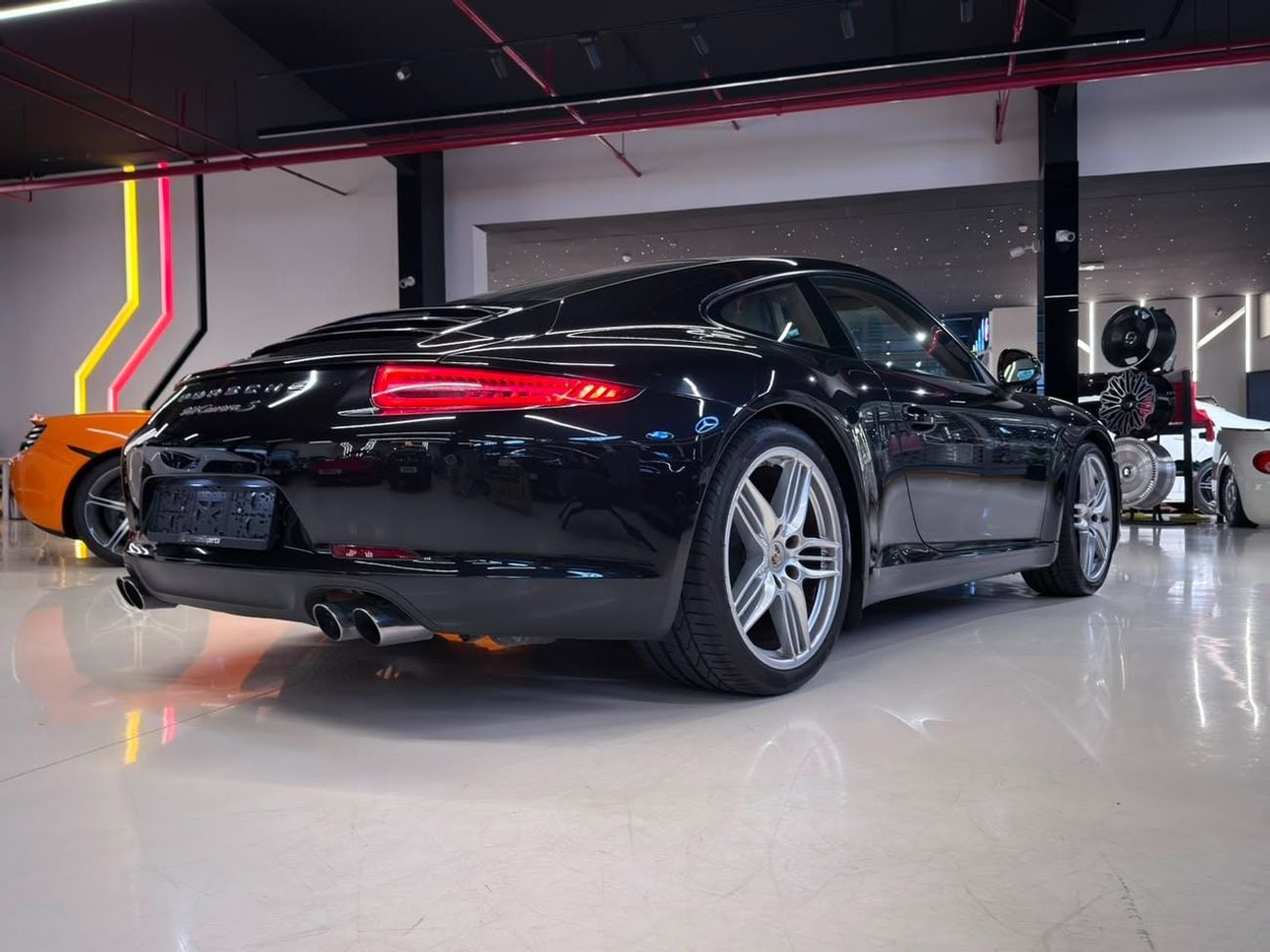 بورش 911 CARRERA S