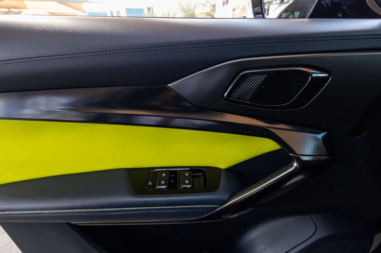 أم جي وان 1.5 LUX