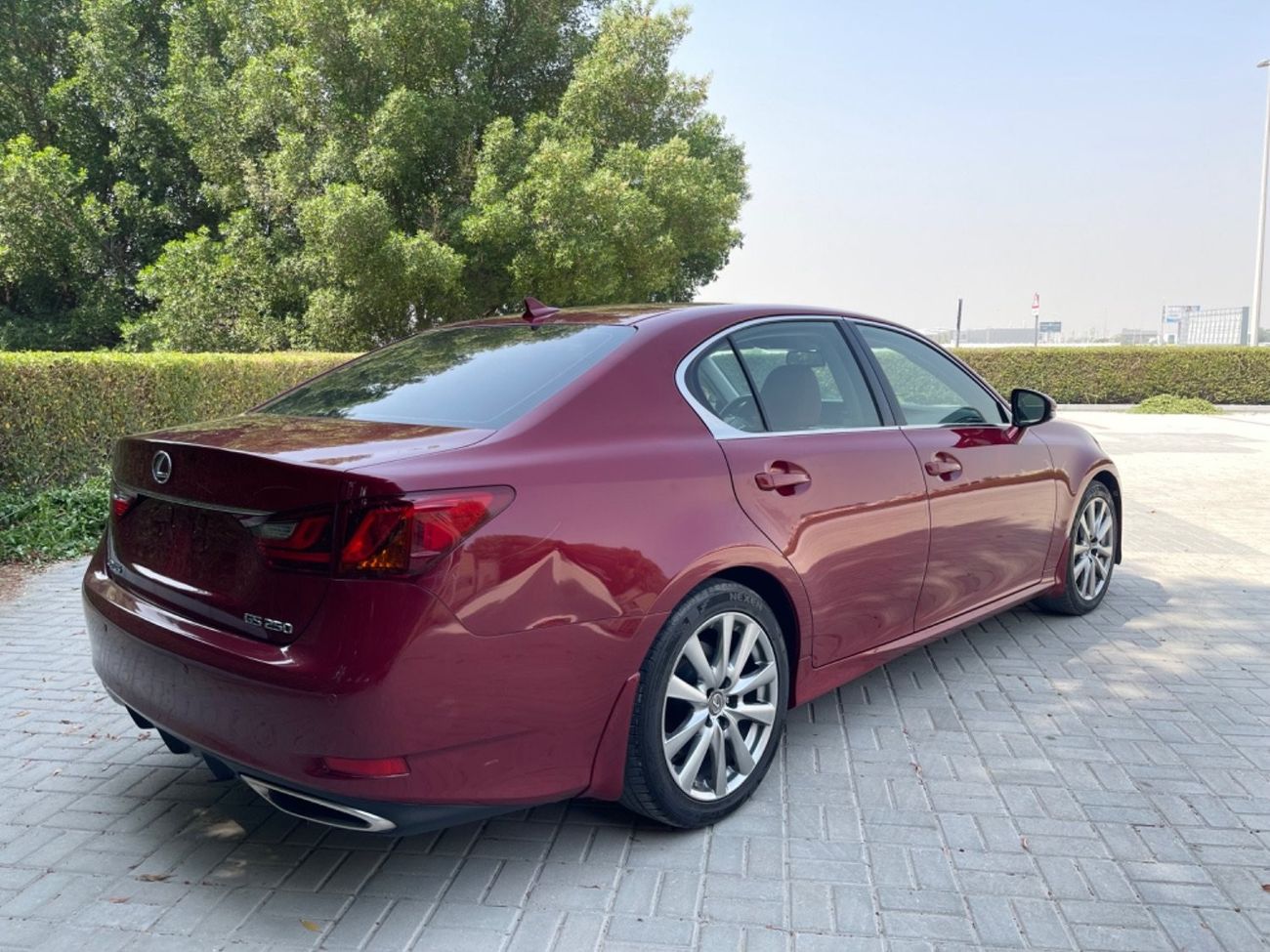 Lexus GS250 Lexus GS 250sport (GCC  _ SPEC) - mobile 2012- VERY GOOD CONDITION