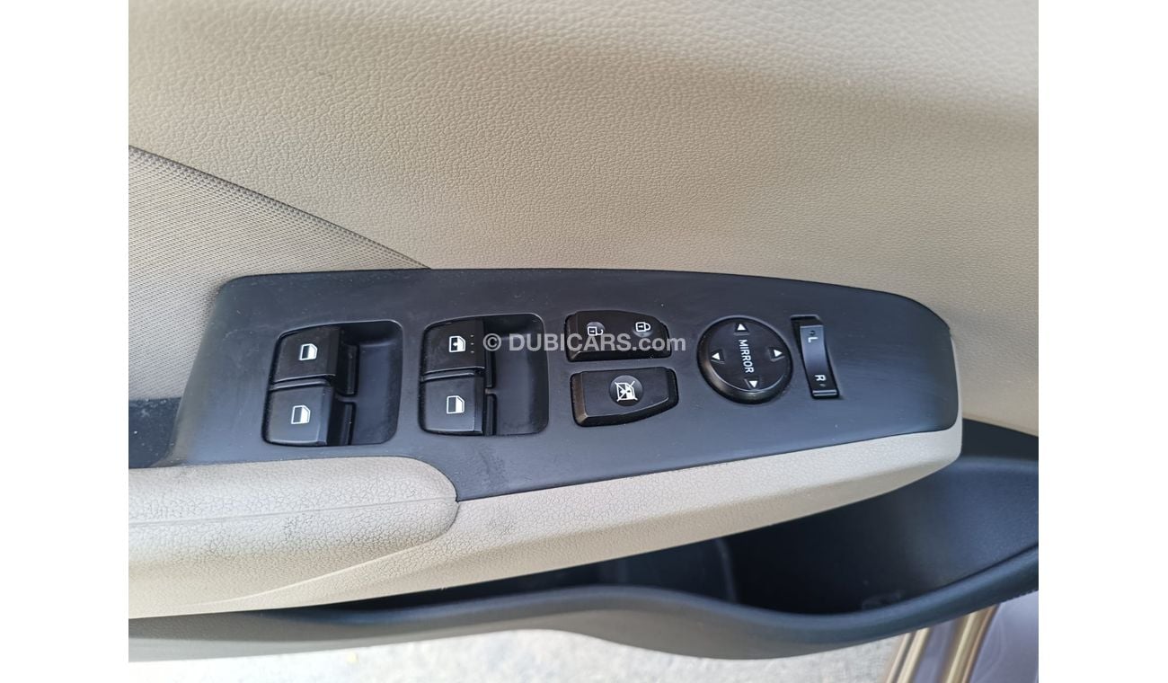 هيونداي أكسنت ACCENT GCC / 1.6L /  / 1 YEAR WARANTY / INSURANCE- REGISTERATION (LOT # 88793)