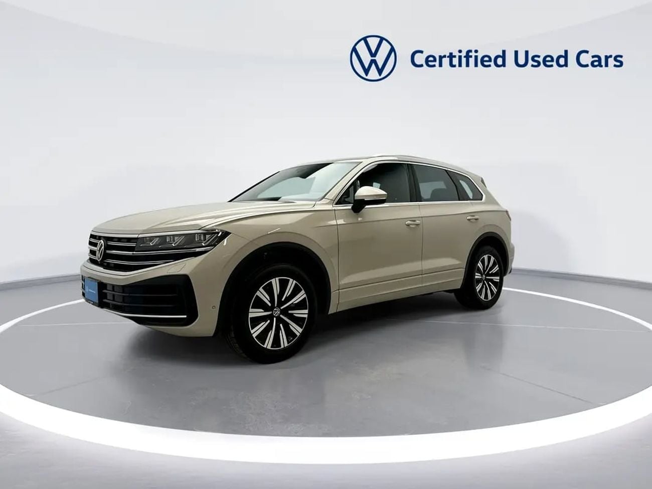 فولكس واجن طوارق Elegance 2 3.0L Elegance (Ref#00479) / 39,100 AED SAVINGS from New Car