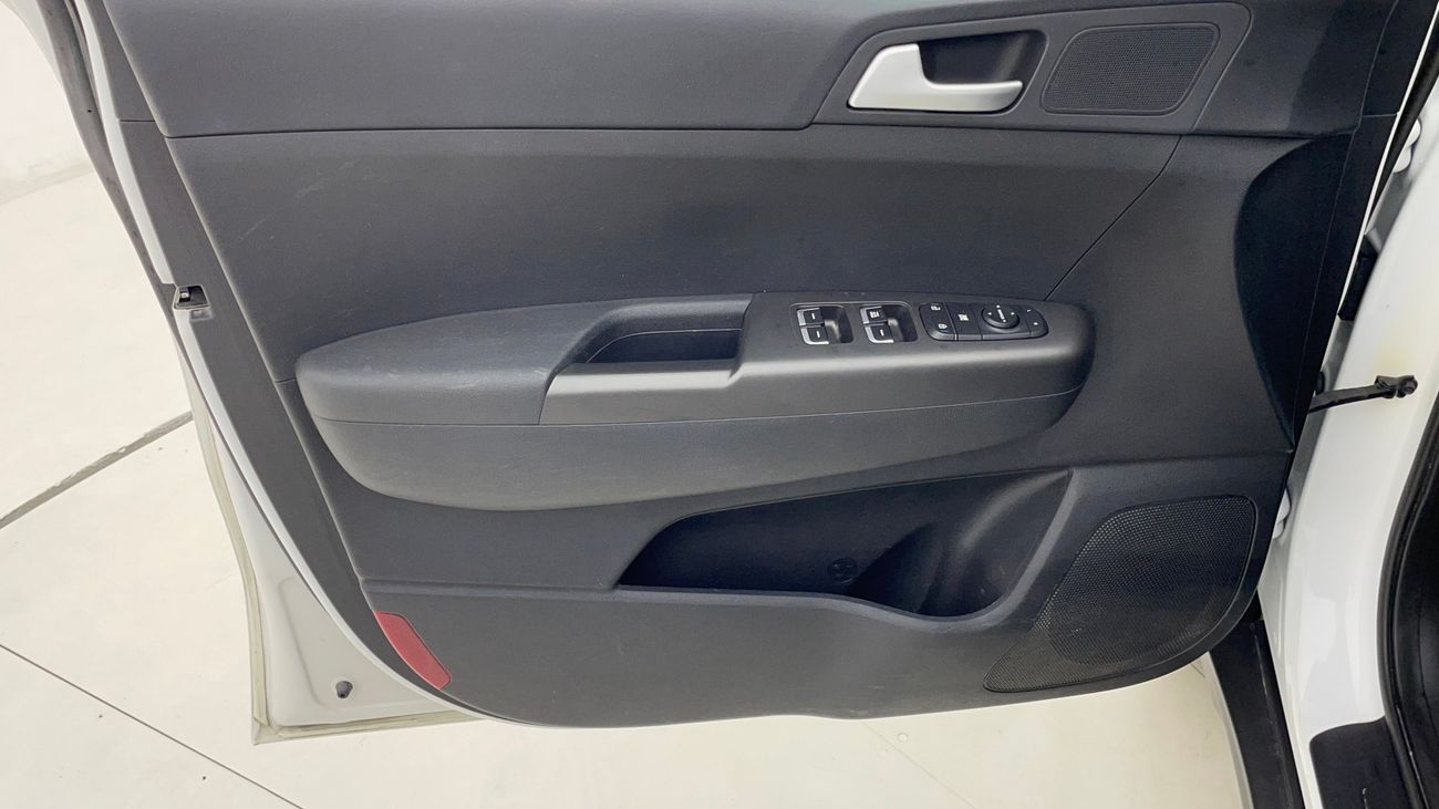 كيا سبورتيج LX 2.4 | بدون دفعة مقدمة | اختبار القيادة في المنزل