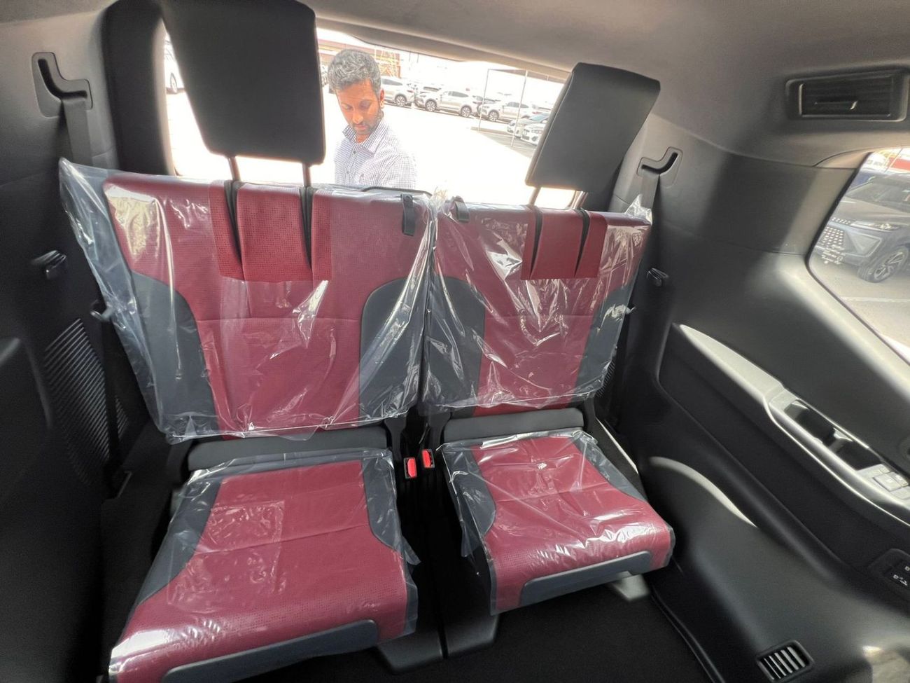 Toyota Land Cruiser 2025 Toyota Land Cruiser LC300 GR-Sport (Full-Option with Radar) 3.3L V6 Twin Turbo Diesel A/T 4WD E