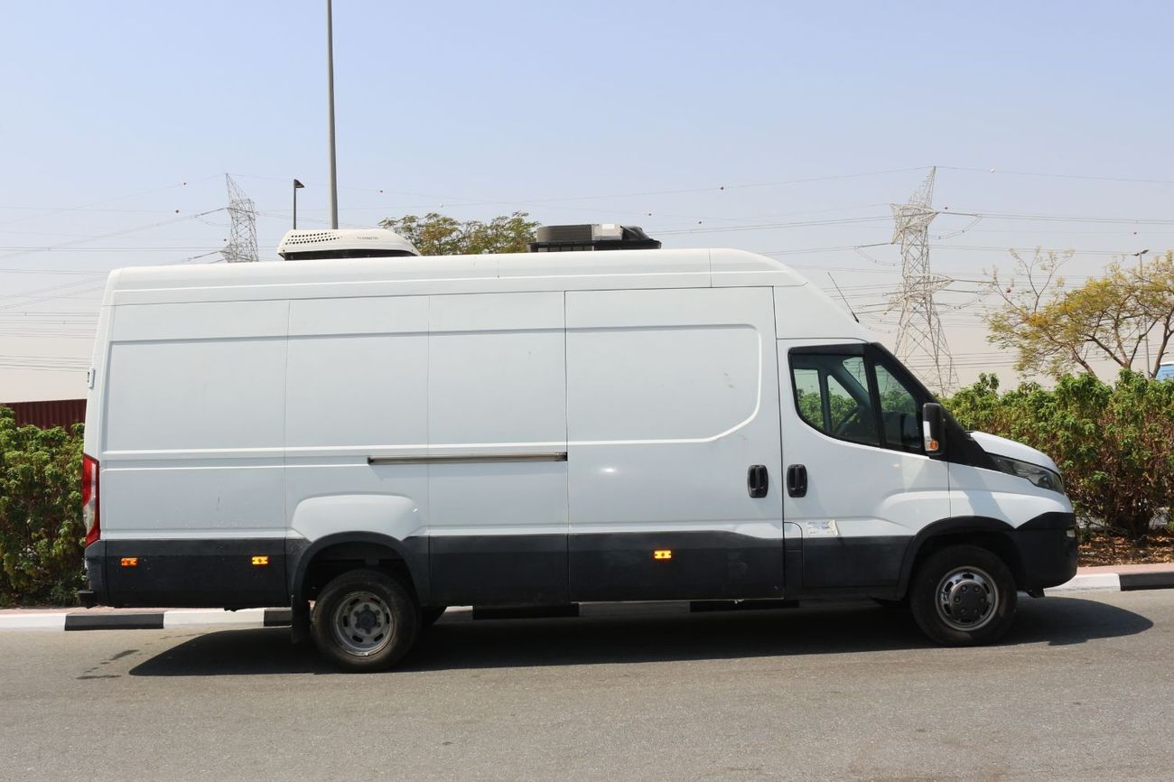 Iveco Daily Iveco Daily delivery van 2017 Gulf spec only 25000 km