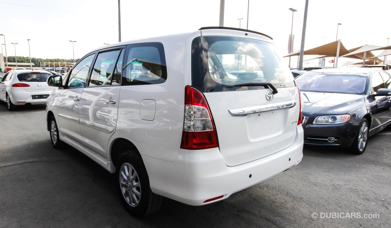 Toyota Innova 2.7