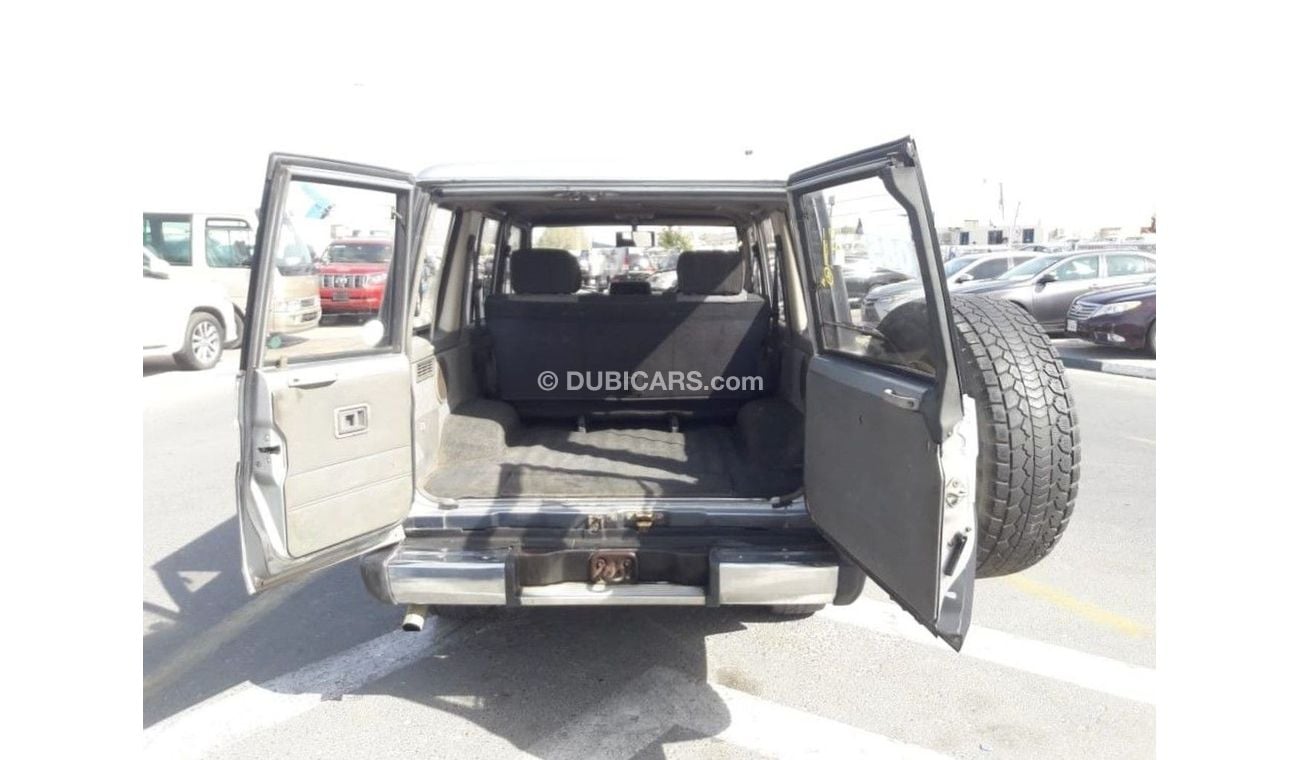 تويوتا لاند كروزر Land Cruiser RIGHT HAND DRIVE ( Stock no PM 516 )