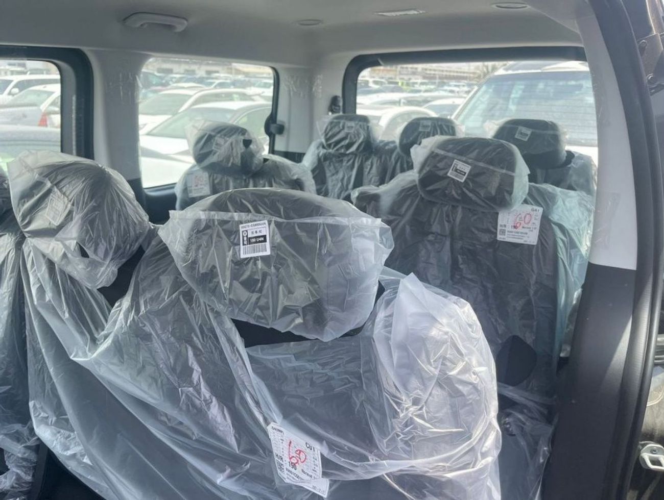 Hyundai Staria HYUNDAI STARIA 2.2L DIESEL M/T 11 SEATER MY2026 2.2L Diesel