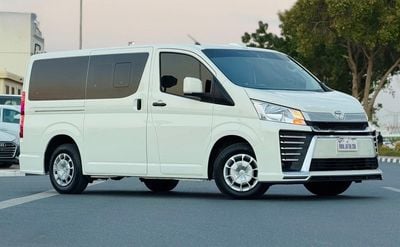 Toyota Hiace 4-SEATER | AUTOMATIC TRANSMISSION | 2.8L DIESEL | BACK CAMERA | PARKING SENSORS