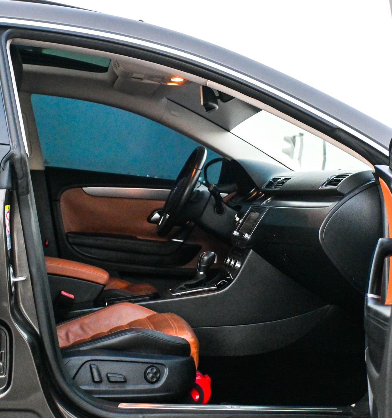 Volkswagen CC VOLKSWAGEN CC 2015 GCC IN EXCELLENT CONDITION