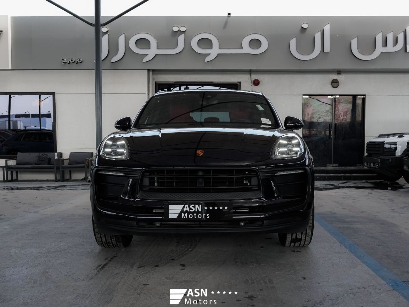 بورش ماكان Pursuing Dreams Edition 2025 2.0 Turbo (Export Price)