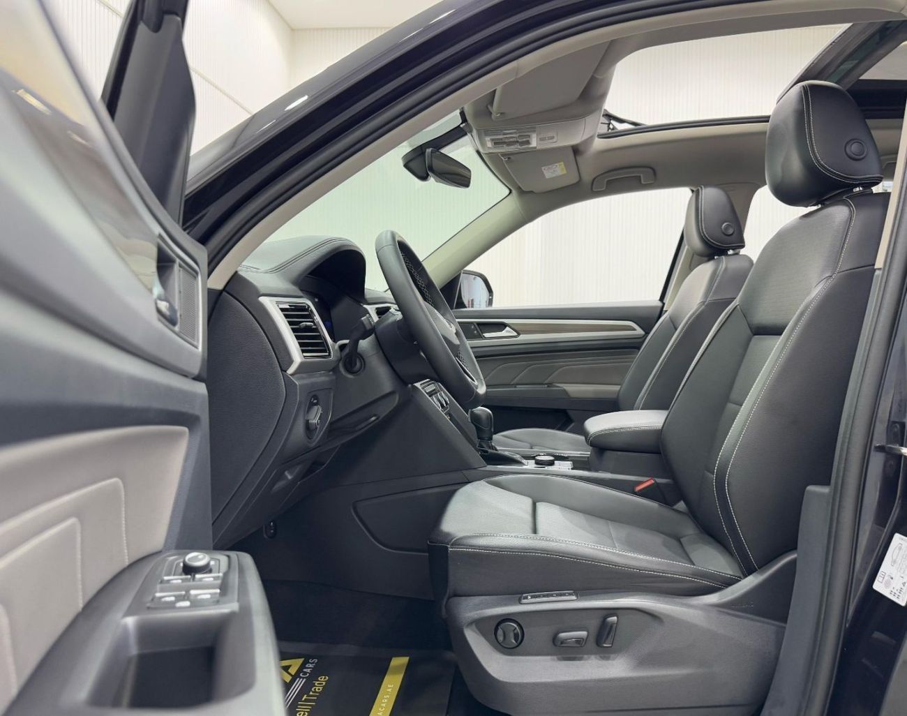 فولكس واجن تيرامونت Comfortline 3.6L 2023 Volkswagen Teramont Comfortline V6, 2025 Warranty + Service Pack, 7 Seater, GC